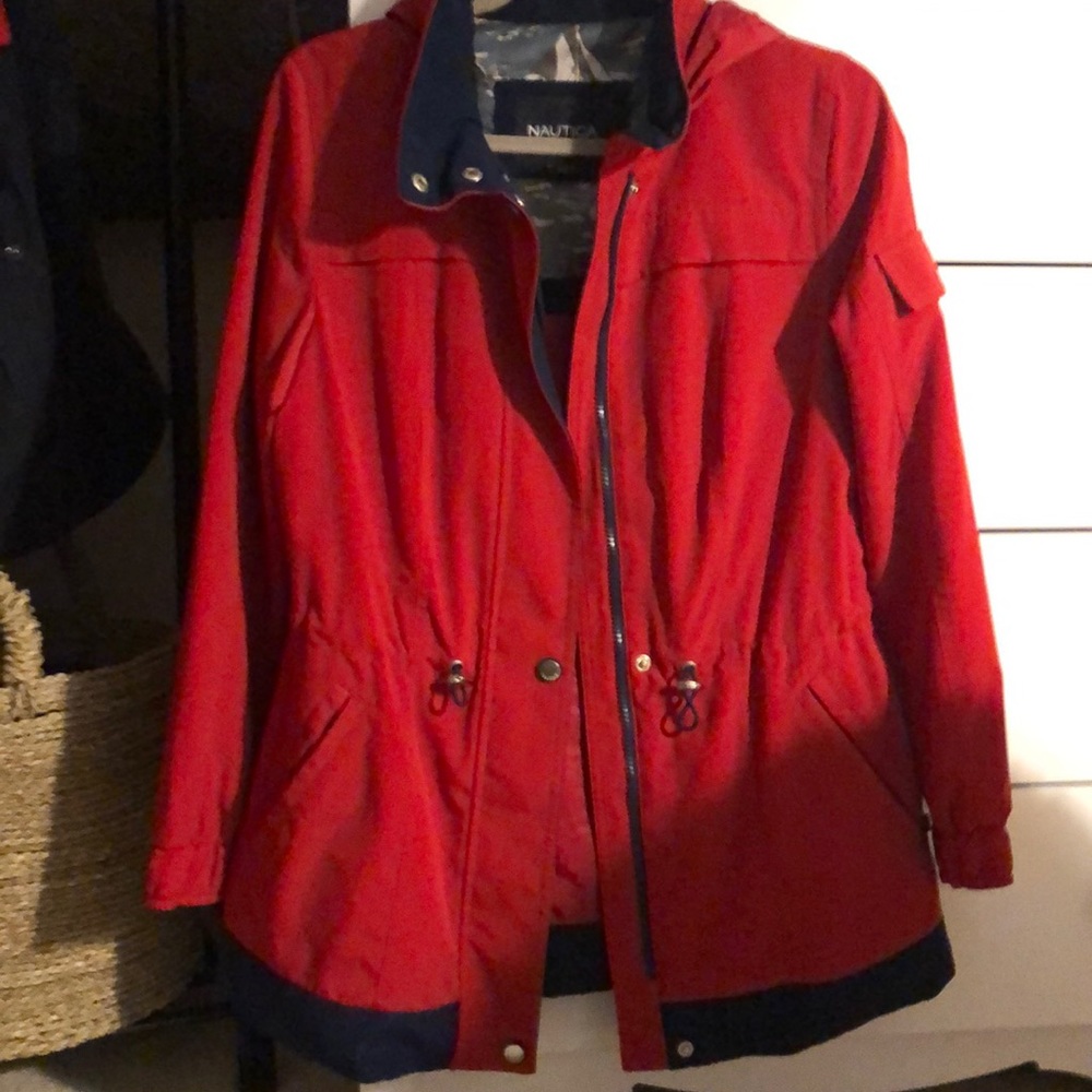 MAKE AN OFFER: Gently worn Nautica rain jacket